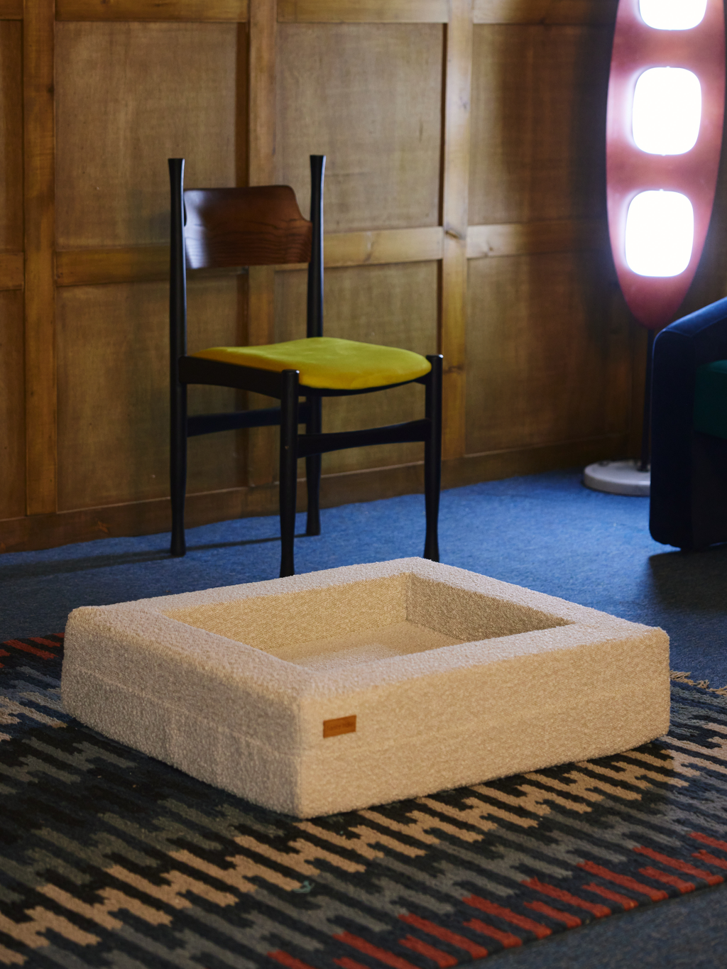 Fancy Haboo Nuzzle  Pet Bed